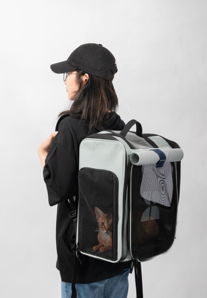Backpack with a tent - Image 7